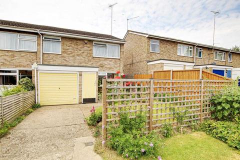 14 Framlingham Drive, Caversham, Reading, RG4 6RE