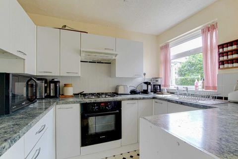14 Framlingham Drive, Caversham, Reading, RG4 6RE