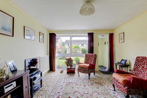 14 Framlingham Drive, Caversham, Reading, RG4 6RE