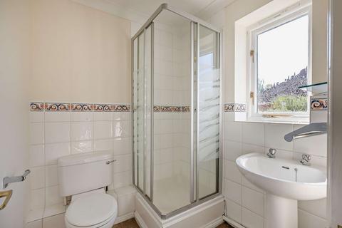 36 Burlington Close, Pinner, HA5 2TP