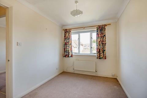 36 Burlington Close, Pinner, HA5 2TP