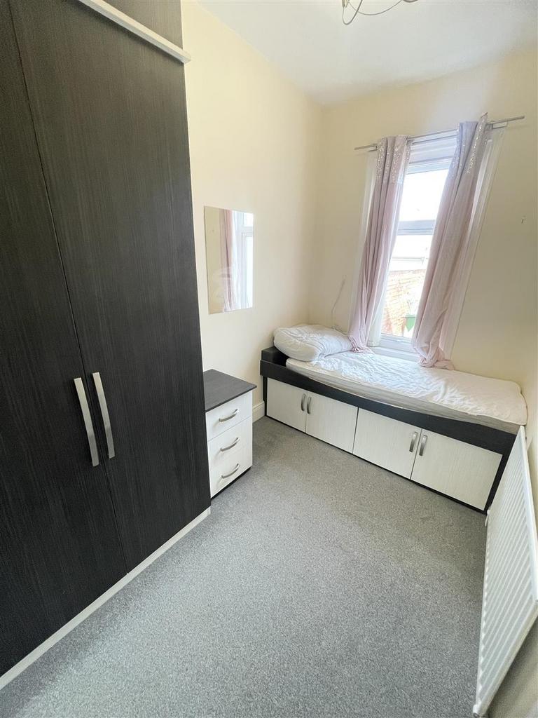 Bedroom no. 2
