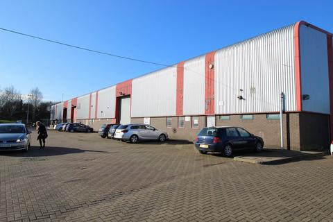 Industrial unit to rent, Portside Industrial Estate, Merseyton Road, Ellesmere Port, CH65 3DZ