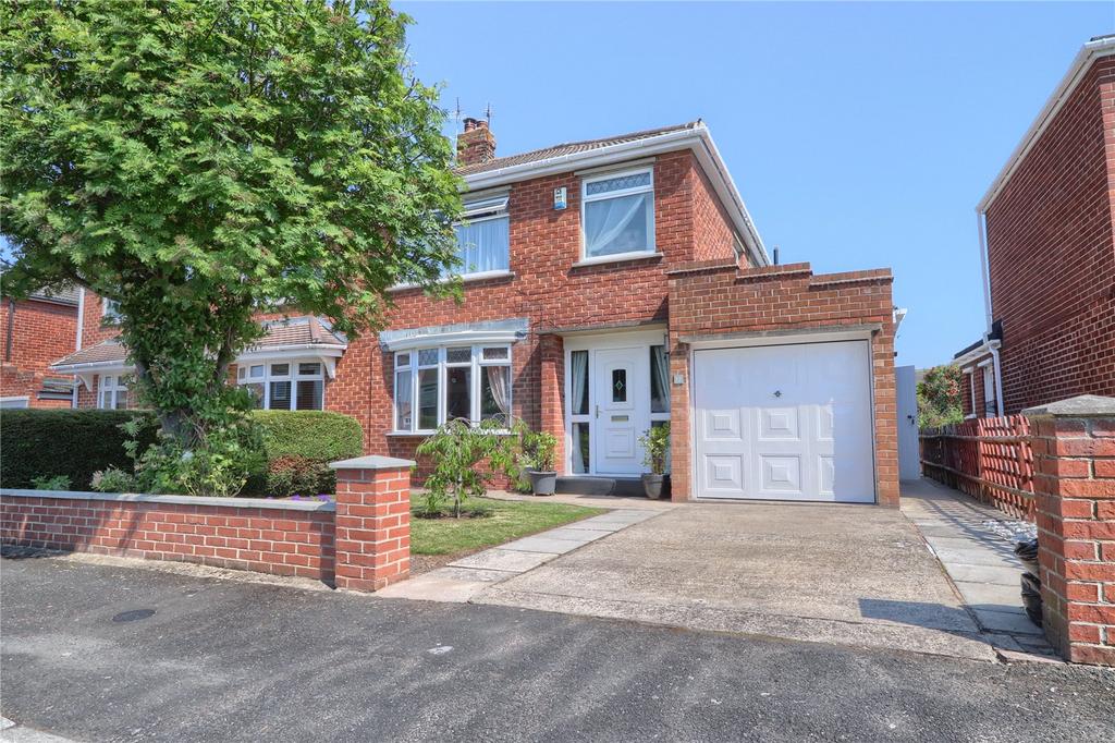 Bedale Grove, Fairfield 3 bed semidetached house for sale £220,000