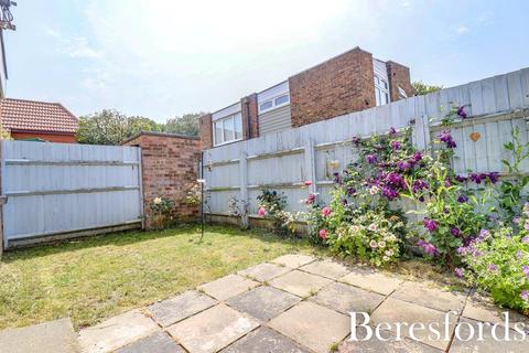 1 Hernshaw, Herongate, Brentwood, CM13 3PE