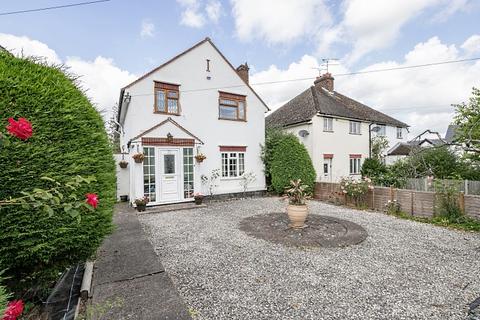70 Coopers Hill, Ongar, CM5 9EF