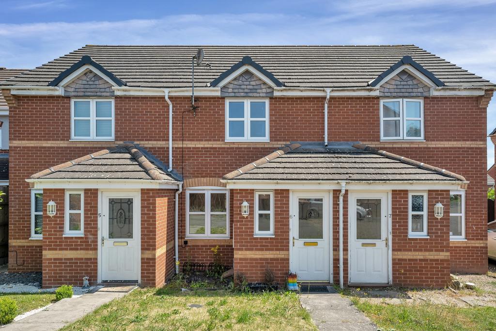 Clydesdale Close, Melton Mowbray, LE13 2 bed terraced house for sale