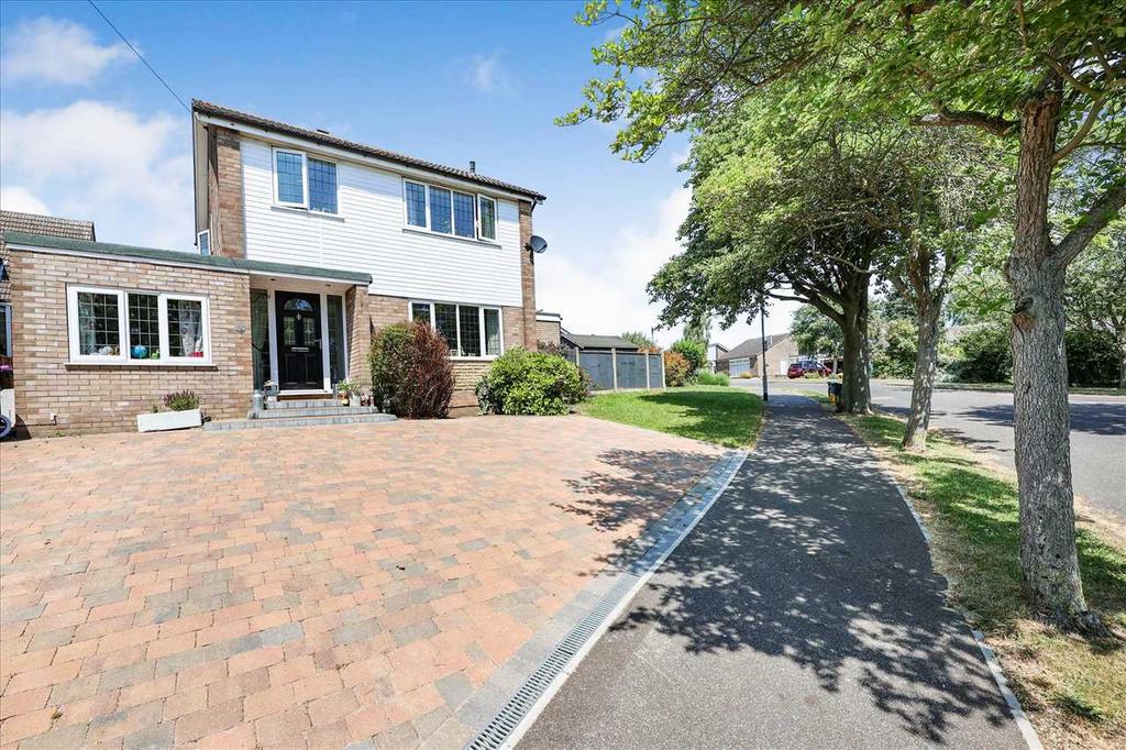 Highfields, Nettleham 4 bed detached house for sale £360,000