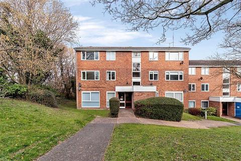 112 Hartscroft, Croydon, CR0 9LE