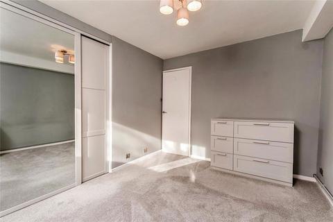 112 Hartscroft, Croydon, CR0 9LE