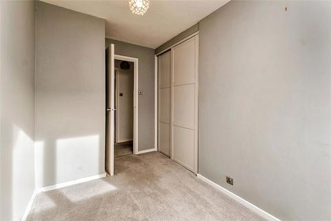 112 Hartscroft, Croydon, CR0 9LE