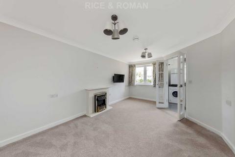 1 bedroom retirement property for sale, Manor Road North, Esher KT10