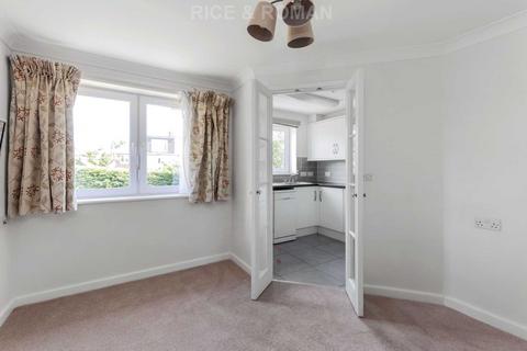 1 bedroom retirement property for sale, Manor Road North, Esher KT10