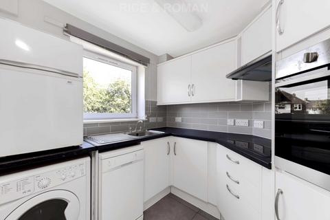 1 bedroom retirement property for sale, Manor Road North, Esher KT10