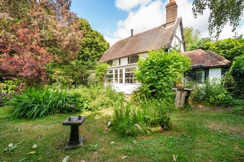 4 bedroom cottage to rent, Lower Henley Road,  Caversham,  RG4