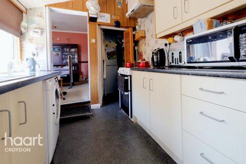 75 Derby Road, Croydon, CR0 3SF