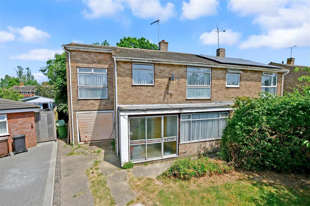 Warrington Road, Paddock Wood, Tonbridge, Kent 4 bed semidetached