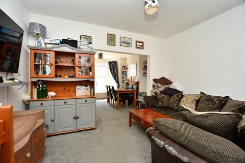 53 Gordon Road, Rochester, ME2 3HG