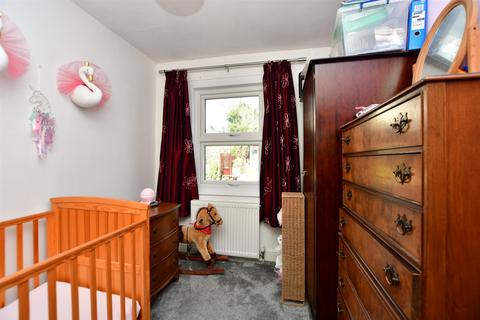 53 Gordon Road, Rochester, ME2 3HG