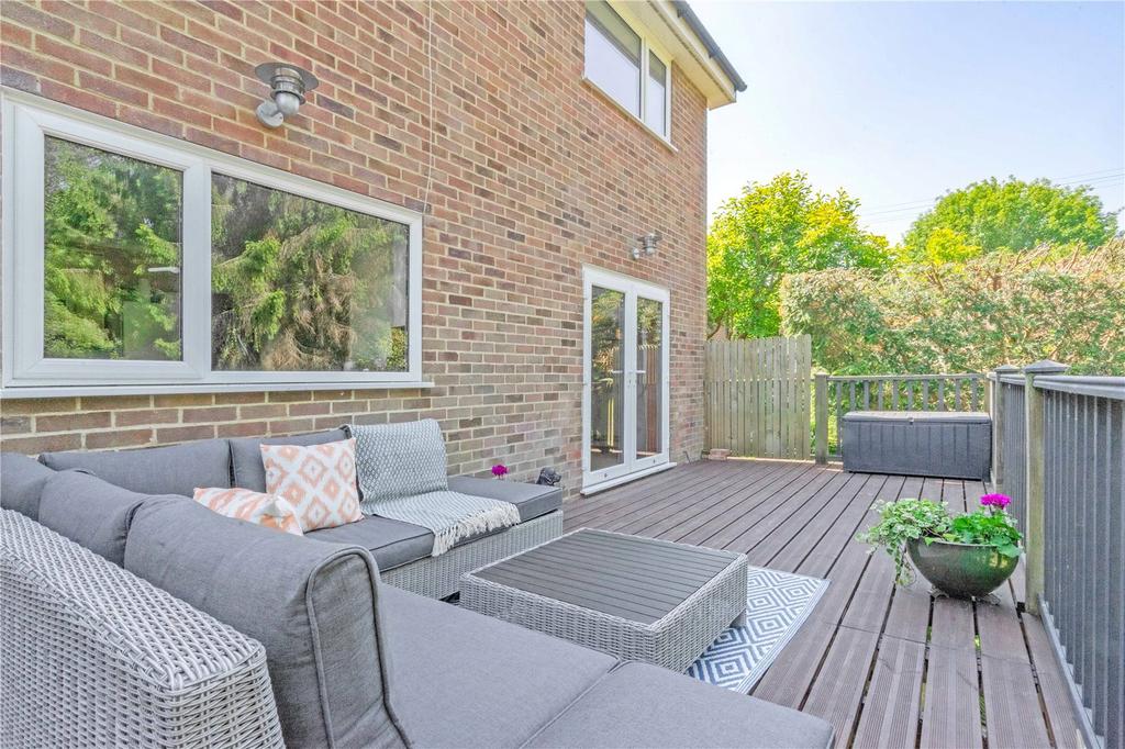 Lower Green Road, Tunbridge Wells, Kent, TN4 4 bed detached house for