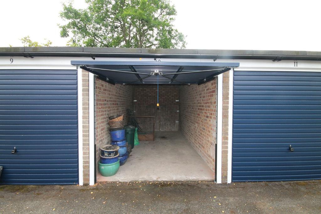 St. Annes Gardens, Hassocks, BN6 Property for sale £22,000