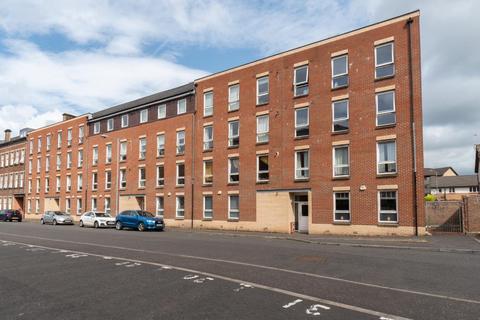 2 bedroom flat to rent, McPhail Street, Bridgeton, Glasgow, G40