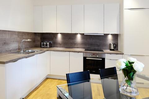 3 bedroom apartment to rent, 3 Bedroom 2 Bathroom To Let  Hamlet Gardens  Ravenscourt Park  W6