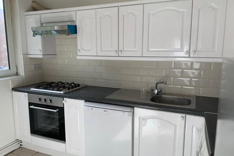 1 bedroom flat to rent, London N19