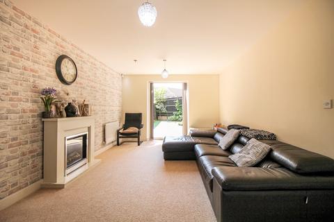 undefined, Woodvale Road,  Farnborough, gu14