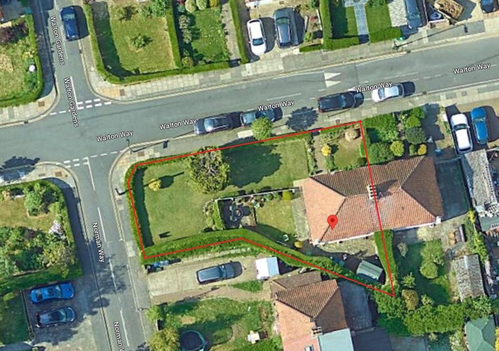 Walton Way, London, W3 3 bed semidetached house for sale £720,000