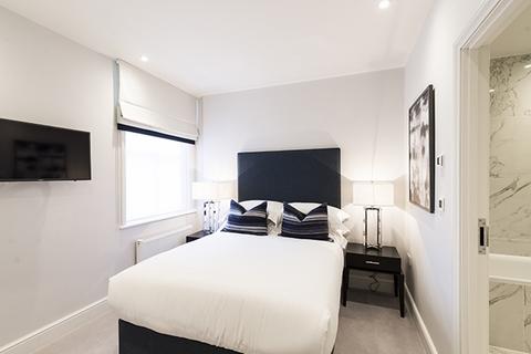 3 bedroom apartment to rent, 3 Bedroom 2 Bathroom To Let  Hamlet Gardens  Ravenscourt Park  W6