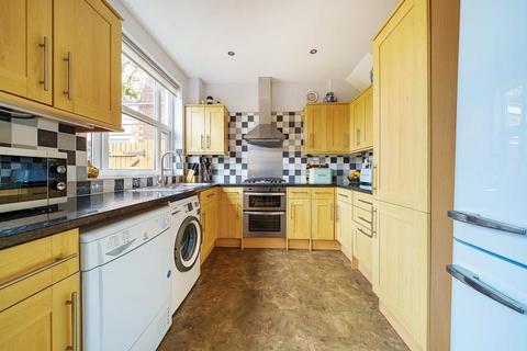 1a Madeira Avenue, Bromley, BR1 4AP