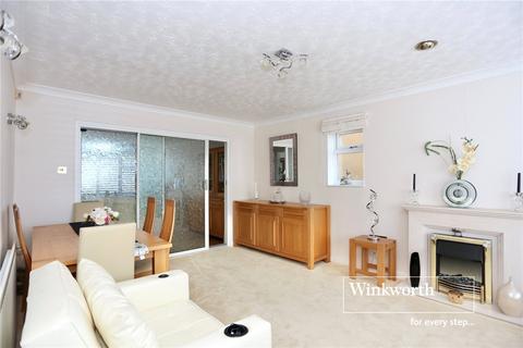 3 bedroom detached house for sale - Petersfield Road, Bournemouth, BH7