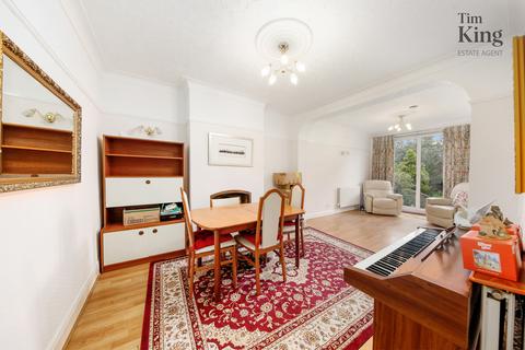 179 Brookscroft Road, London, E17 4JP