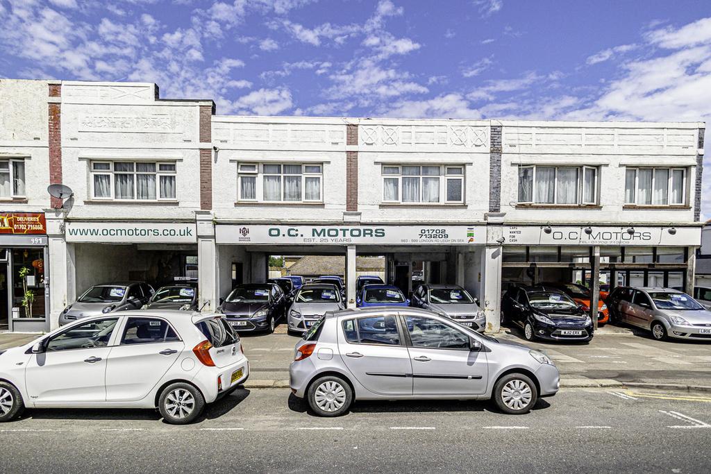 London Road, Leigh-on-sea, SS9 1 bed flat - £180,000