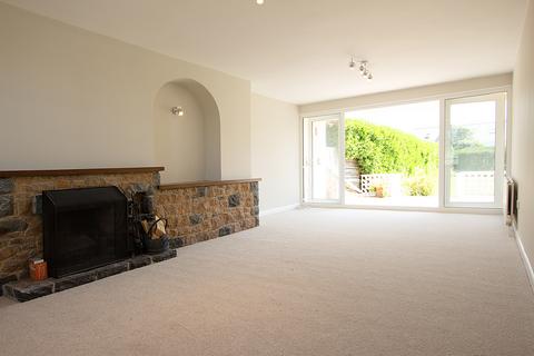 4 bedroom property to rent, Vazon Road, Castel, Guernsey, GY5