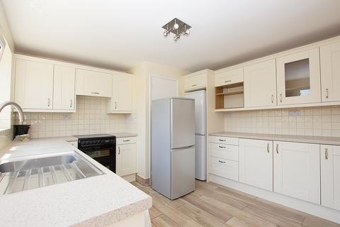 4 bedroom property to rent, Vazon Road, Castel, Guernsey, GY5