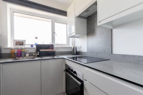 2 bedroom maisonette for sale, St. Georges Drive, Town Centre, Cheltenham GL51