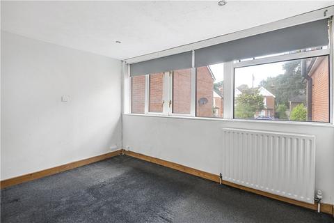 1 bedroom apartment for sale - Connaught Road, Brookwood, Woking, Surrey, GU24