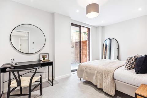 2 bedroom apartment for sale - Battersea High Street, SW11