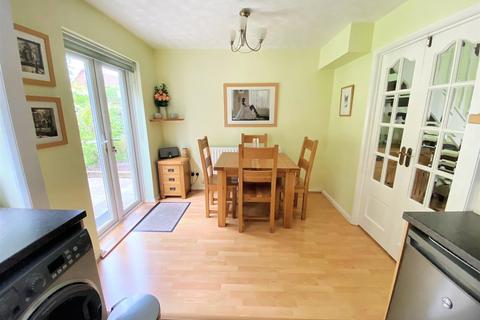 16 Bowden Close, Liverpool, L12 0LA