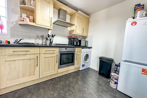 2 bedroom flat for sale, Haydon Drive, Wallsend, Tyne and Wear, NE28 0BH