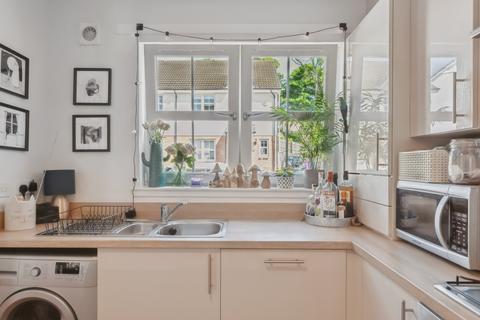 22 Linnview Drive, Glasgow, G44 5EQ