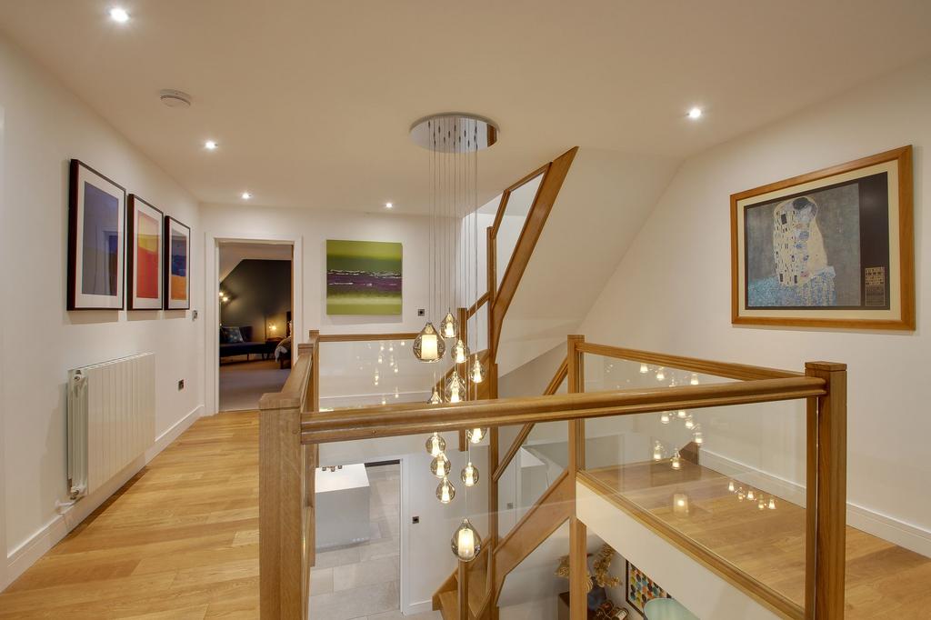 First Floor Galleried Landing