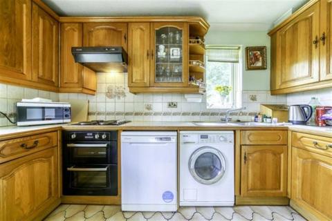 2 bedroom maisonette for sale, South Croydon CR2