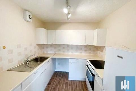 2 bedroom apartment to rent, Greenhead Court, Mountjoy Road, Edgerton, Huddersfield, HD1