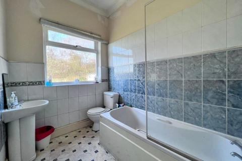 22 Cathel Drive, Birmingham, B42 1HH