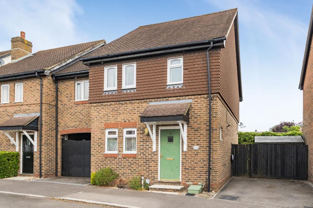 Holders Close, Billingshurst, RH14 3 bed semidetached house for sale