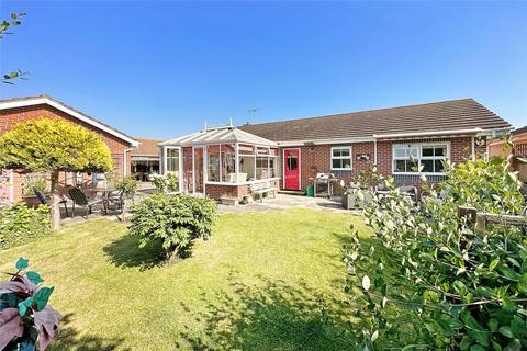 3 bedroom bungalow for sale, Mant Close, Climping, West Sussex