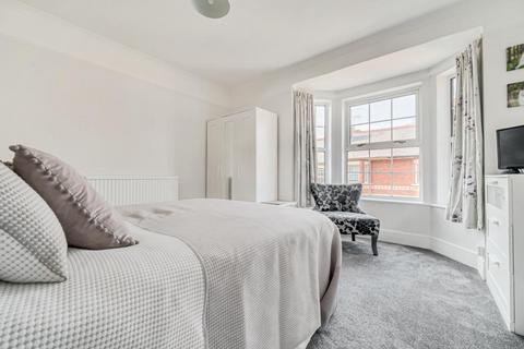 34 Swainstone Road, Reading, RG2 0DX